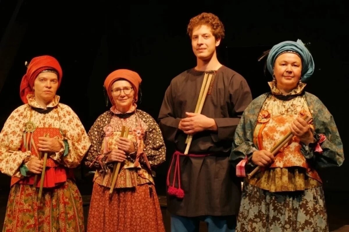    Ансамбль крестьянской музыки "Репей"