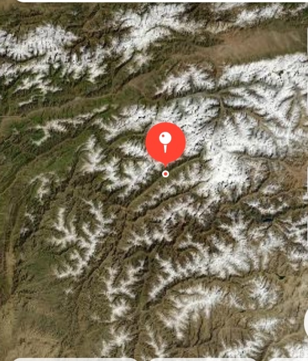 Скрин спутниковой карты. Точка - это наш кишлак. 