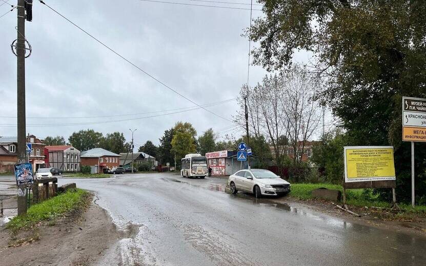    Водитель Volkswagen сбила 9-летнего ребенка на «зебре» в Воткинске