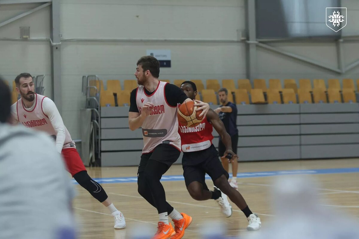 Сборная Грузии по баскетболу тренируется перед матчем в 1/8 финала Евробаскета-2025
© Georgian Basketball Federation