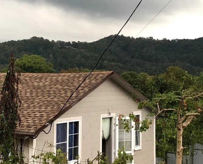 Наш первый каркасник после переезда в Сочи.