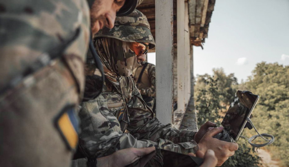    Социальные сети