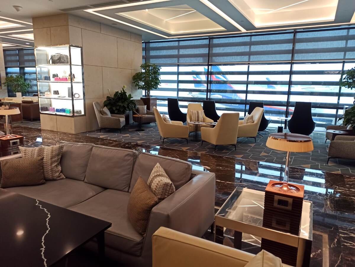 На фото – интерьер VIP-зала международных рейсов в терминале С.