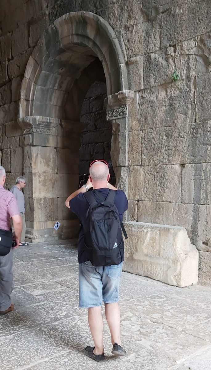 Муж, в Турции , фотографирую я))