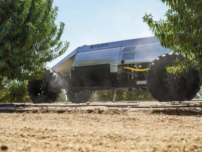    Беспилотные опрыскиватели GUSS упрощают жизнь фермерам