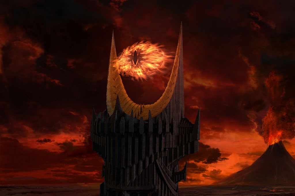 Око Саурона на вершине крепости Барад-дур. Конечно, немногих такой грозный вид может вдохновить – но образ, безусловно, узнаваемый. Фото из открытых источников