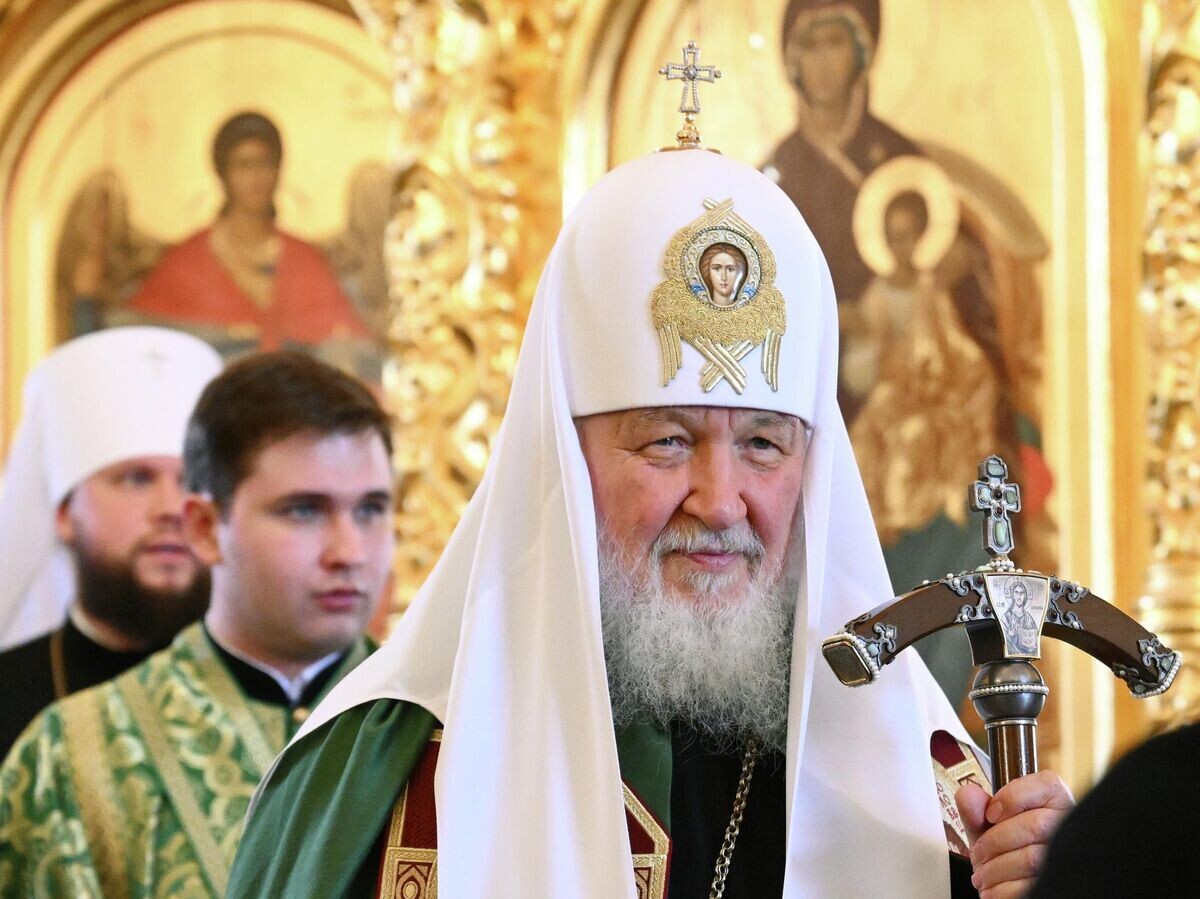    Патриарх Московский и всея Руси Кирилл в Троицком соборе Спасо-Преображенского Соловецкого ставропигиального мужского монастыря© РИА Новости / Кристина Кормилицына