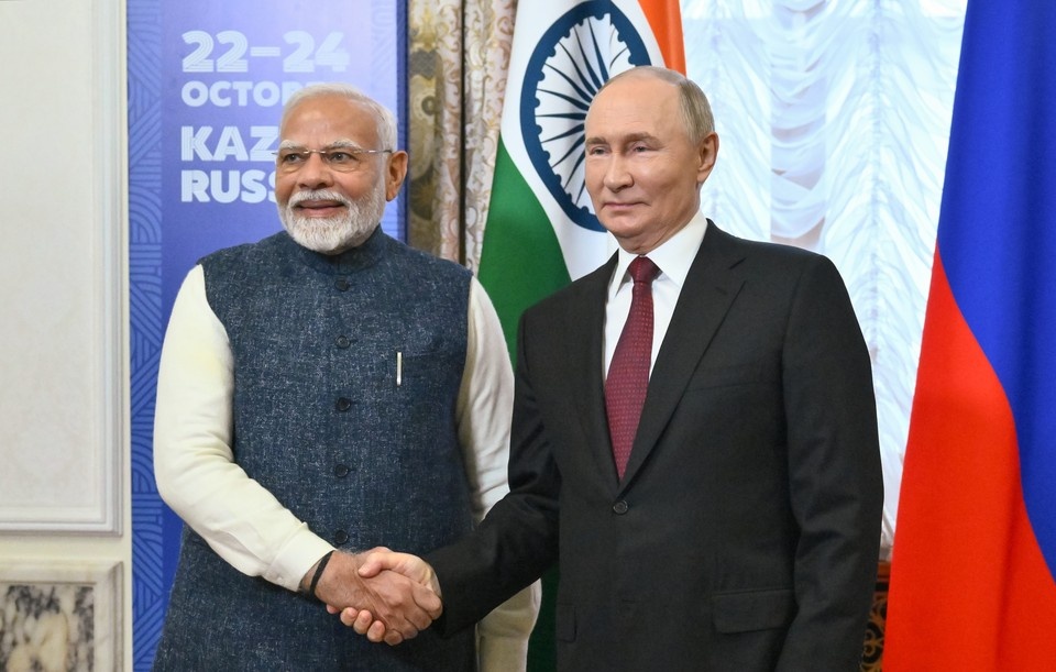    Президент России Владимир Путин и премьер-министр Индии Нарендра Моди GLOBAL LOOK PRESS
