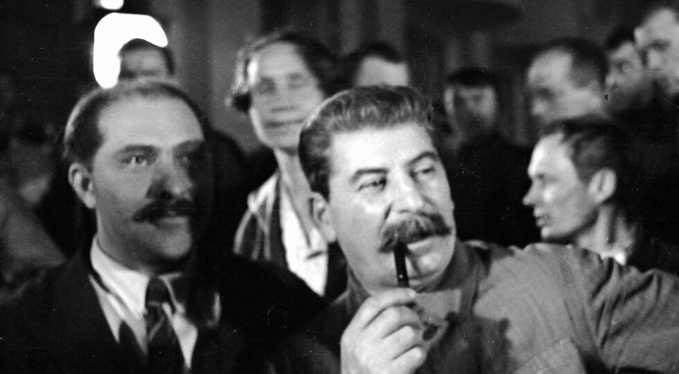 Разговор забывчивого Станиславского с непомнящим Сталиным