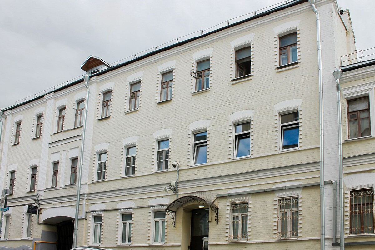    В Москве сделают ремонт знаковых жилых домов из известных фильмов