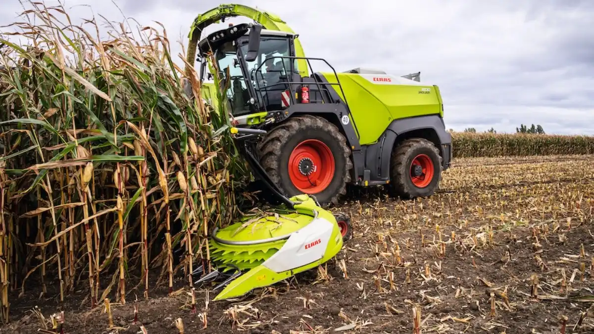 Фото: © claas.de / CLAASНовый кормоуборочный комбайн CLAAS Jaguar 1200 мощностью более 1100 л.с.