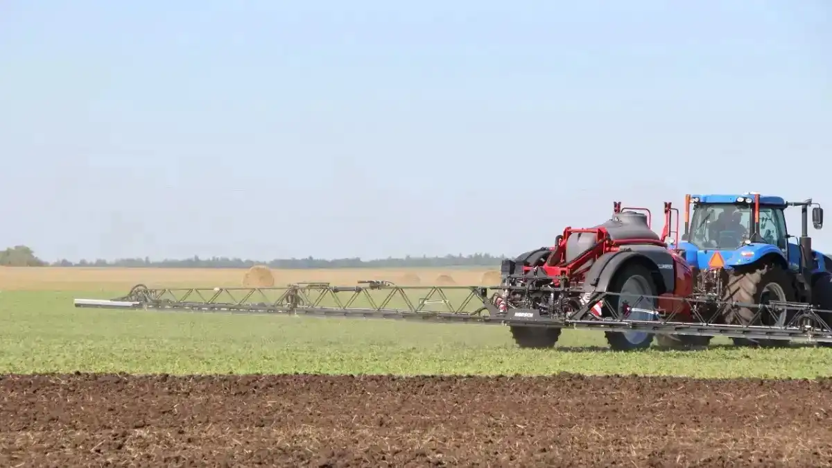 Фото:© Владимир Исаенко / Glavagronom.ruПри выборе биопрепарата руководствуйтесь списком пестицидов и агрохимикатов, разрешенных для применения на территории РФ