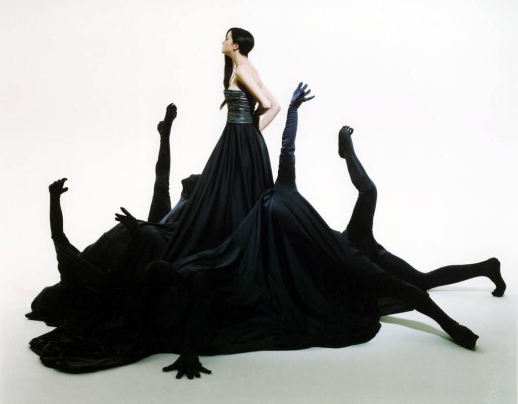 Abito vivo, 1999 год. Изабражение взято на corriere.it