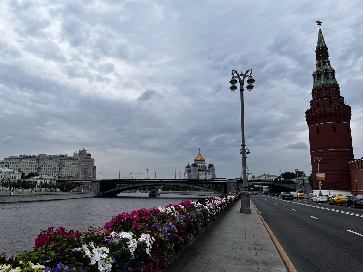 Одна из башен кремля