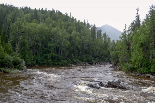    Горные реки, безусловно, очень опасны. Фото: ГУ МЧС России по Иркутской области