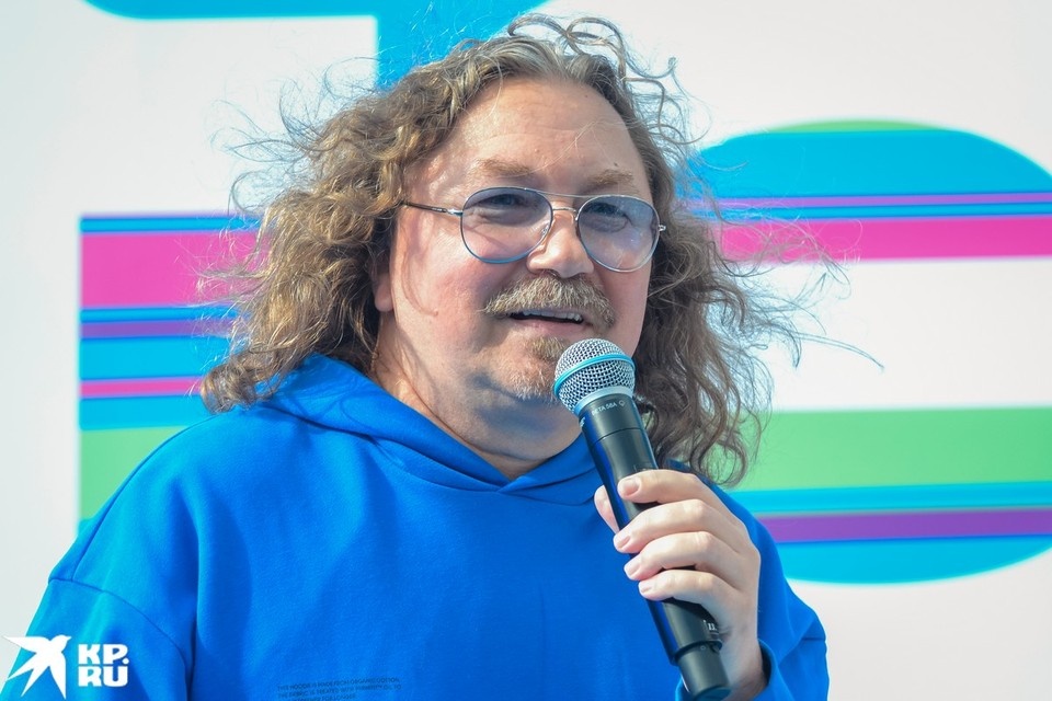    Игорь Николаев Даниил ОПАРИН