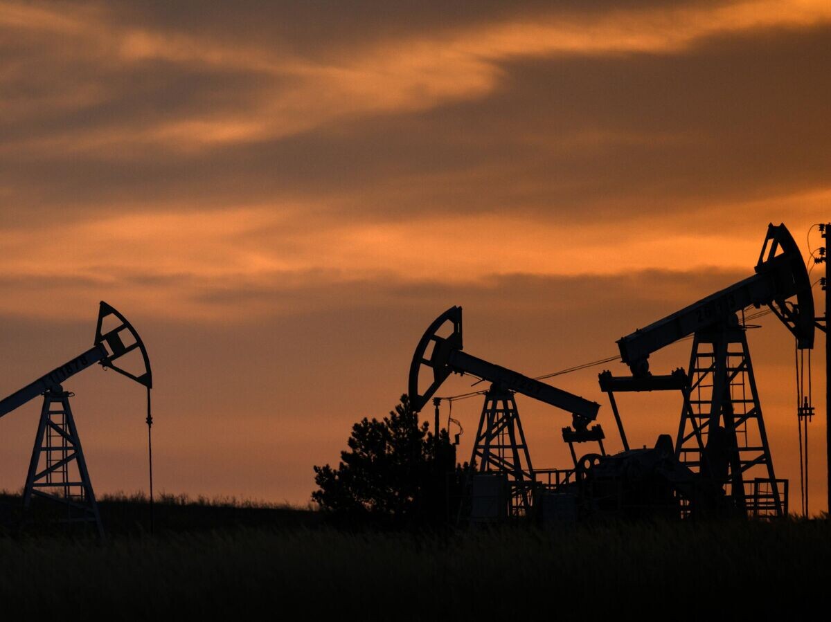    Добыча нефти в Татарстане © РИА Новости / Максим Богодвид