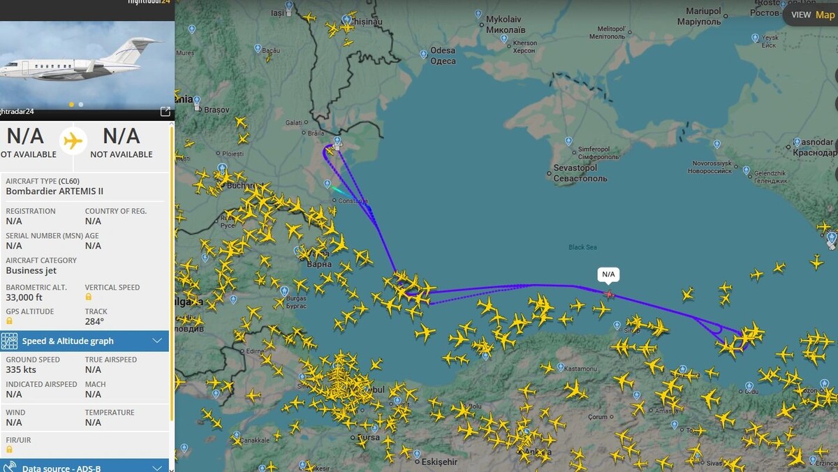    Скриншот www.flightradar24.com/3c17734a