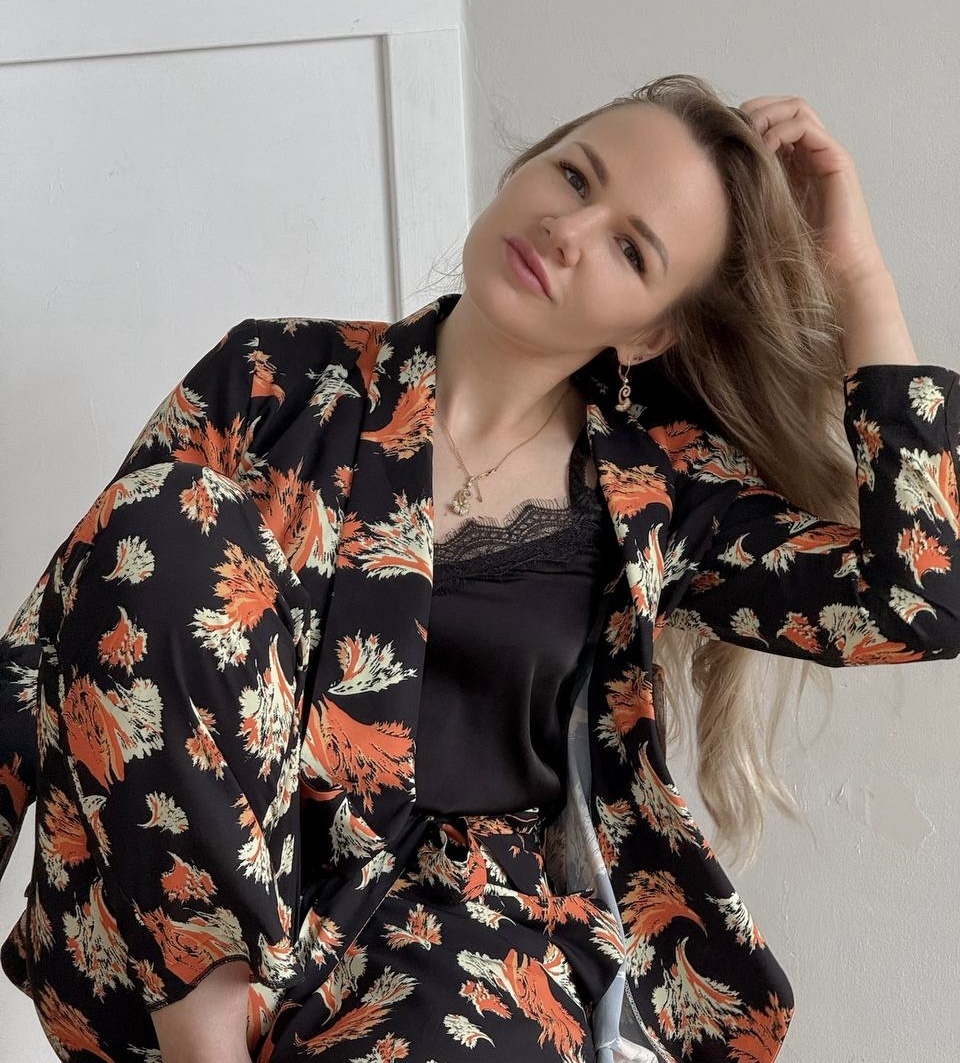 Дарья Акулова | Врачебный бизнес по-человечески. Что происходит по ту сторону ресепшена. Блог руководителя, который строит сеть клиник без страха и токсичности. Про управление, культуру и развитие.