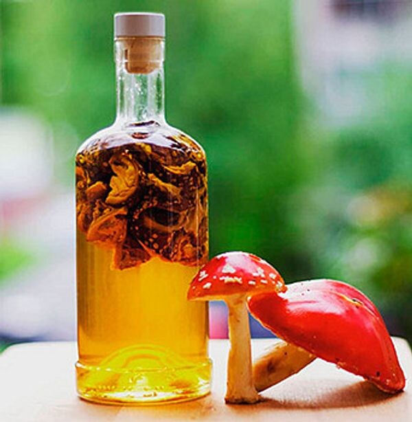 Фото из интернета. Настойка мухомора.