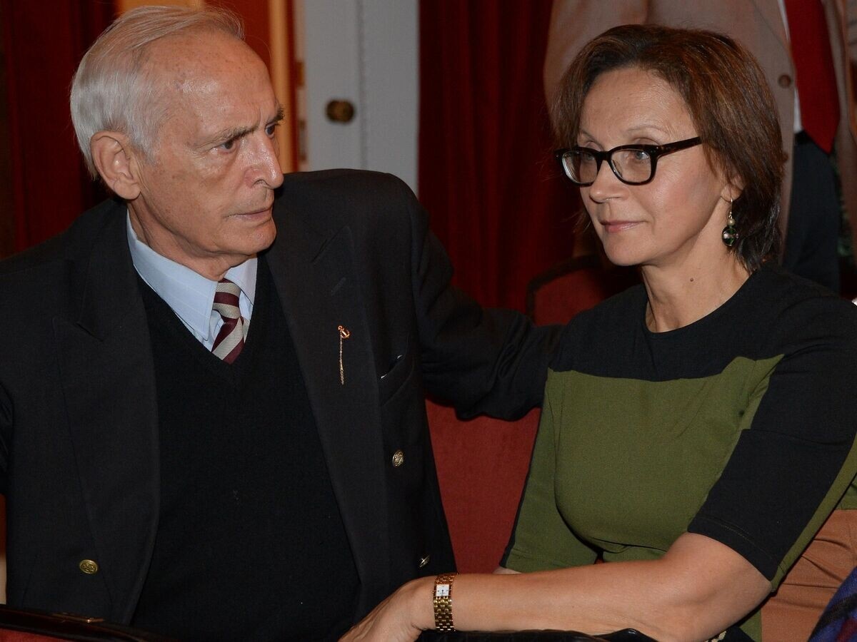 Актеры Василий Лановой и Ирина Купченко© РИА Новости / Владимир Федоренко