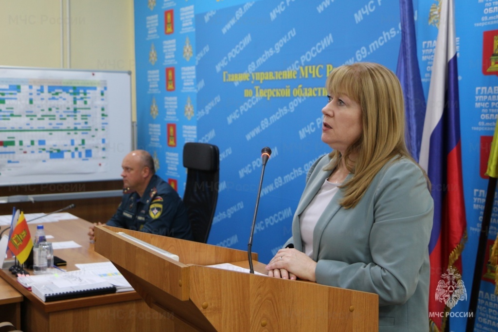 Скоро выборы: тверские спасатели проверяют безопасность избирательных участков