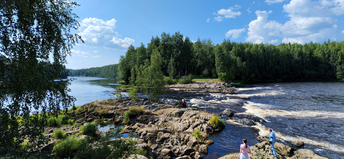 Всего одна ступень. Правильный заход в слив, проскочил бочку, и всё. 
