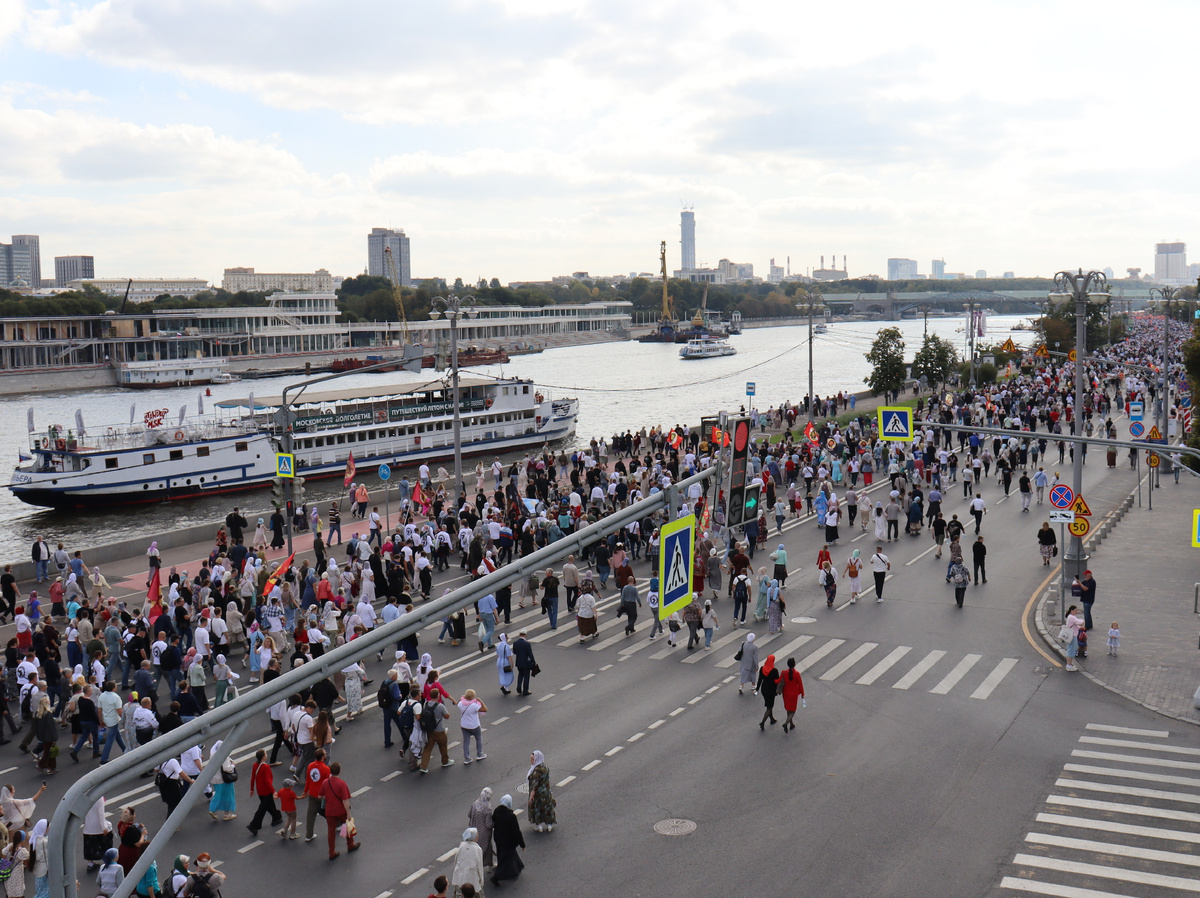 Московский Крестный ход 2025