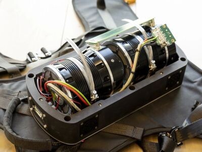    Рюкзак-гироскоп помогает людям с атаксией держать равновесие