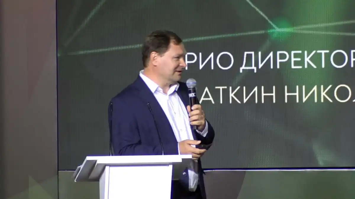 Врио директора ФИЦ Немчиновка Николай Елаткин выступил на пленарном заседании форума Русское поле - 2025
