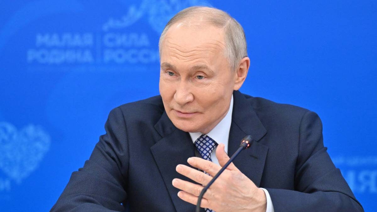    Президент Владимир Путин выступает на форуме «Малая Родина — сила России» в столице / Фото: Станислав Красильников / РИА Новости