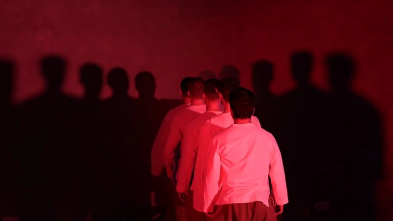     "Песни солдат" в Музыкальном театре. vk.com/muzkom.