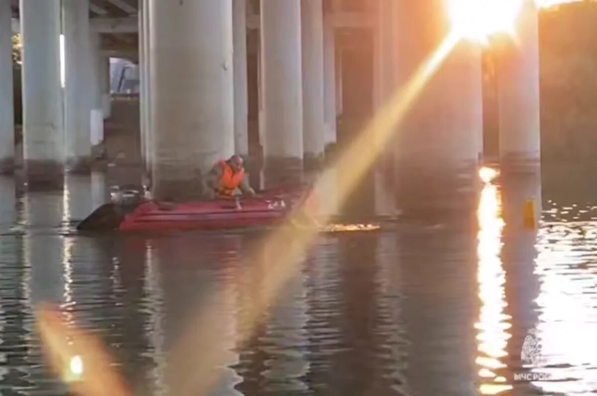    Появилось видео поисков подростка, пропавшего после крушения лодки в Перми