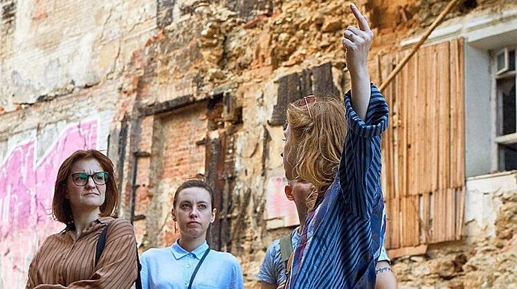    ИЗ ЛИЧНОГО АРХИВА НАДЕЖДЫ КОВАЛЕВОЙ Медиация — способ нахождения контакта и создания условий для диалога между людьми