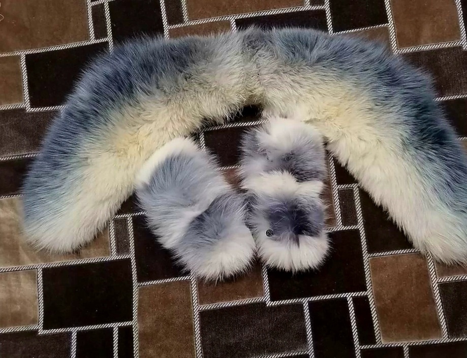 Воротник с манжетами. Так это выглядело в объявлении