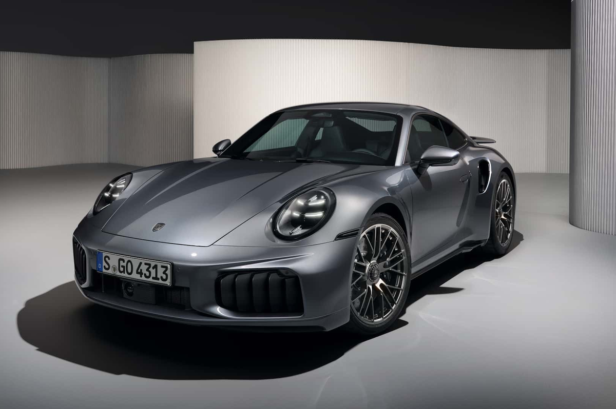 Новый Porsche 911 Turbo S