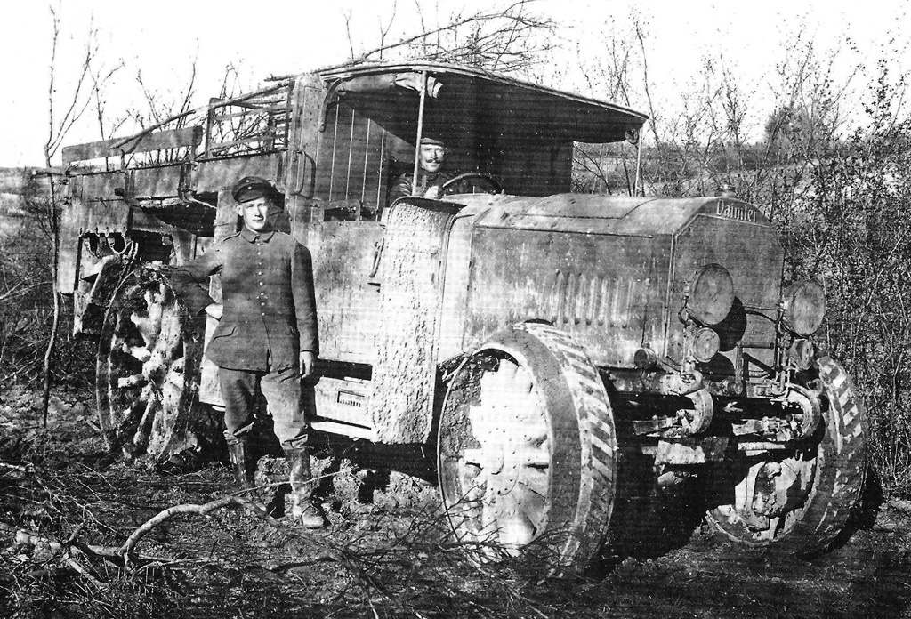 Krupp-Daimler Kp.D1, данный тягач стал основой для броневиков рейхсвера.