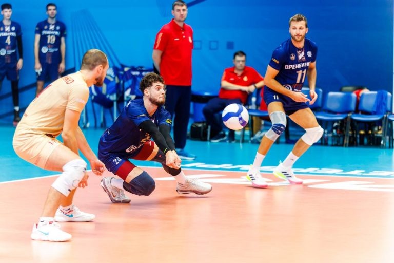    Волейболисты «Оренбуржья» завоевали бронзу на «Мемориале Платонова» Антон Пичурин