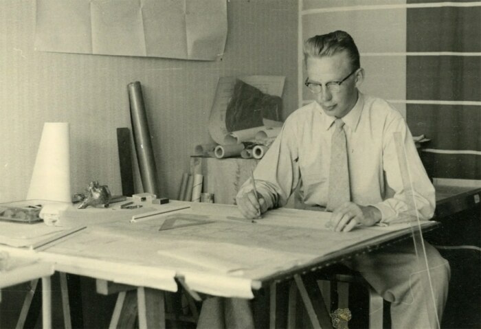 Матти Сууронен.Фото с сайта accidentallywesanderson.com.