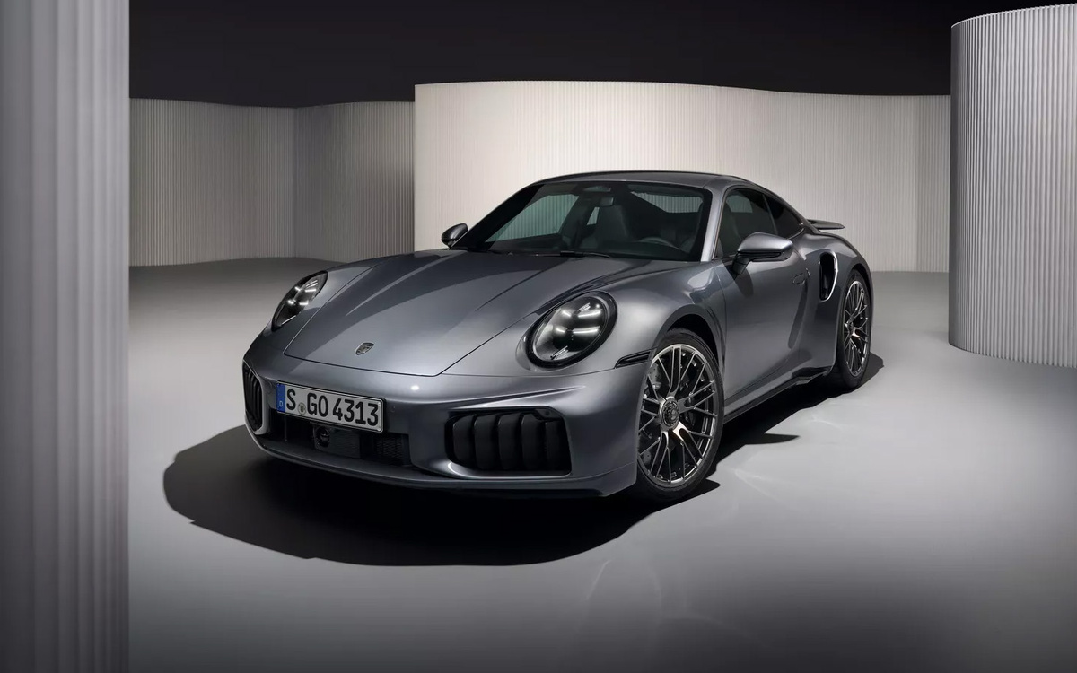 Porsche📷Porsche 911 Turbo S