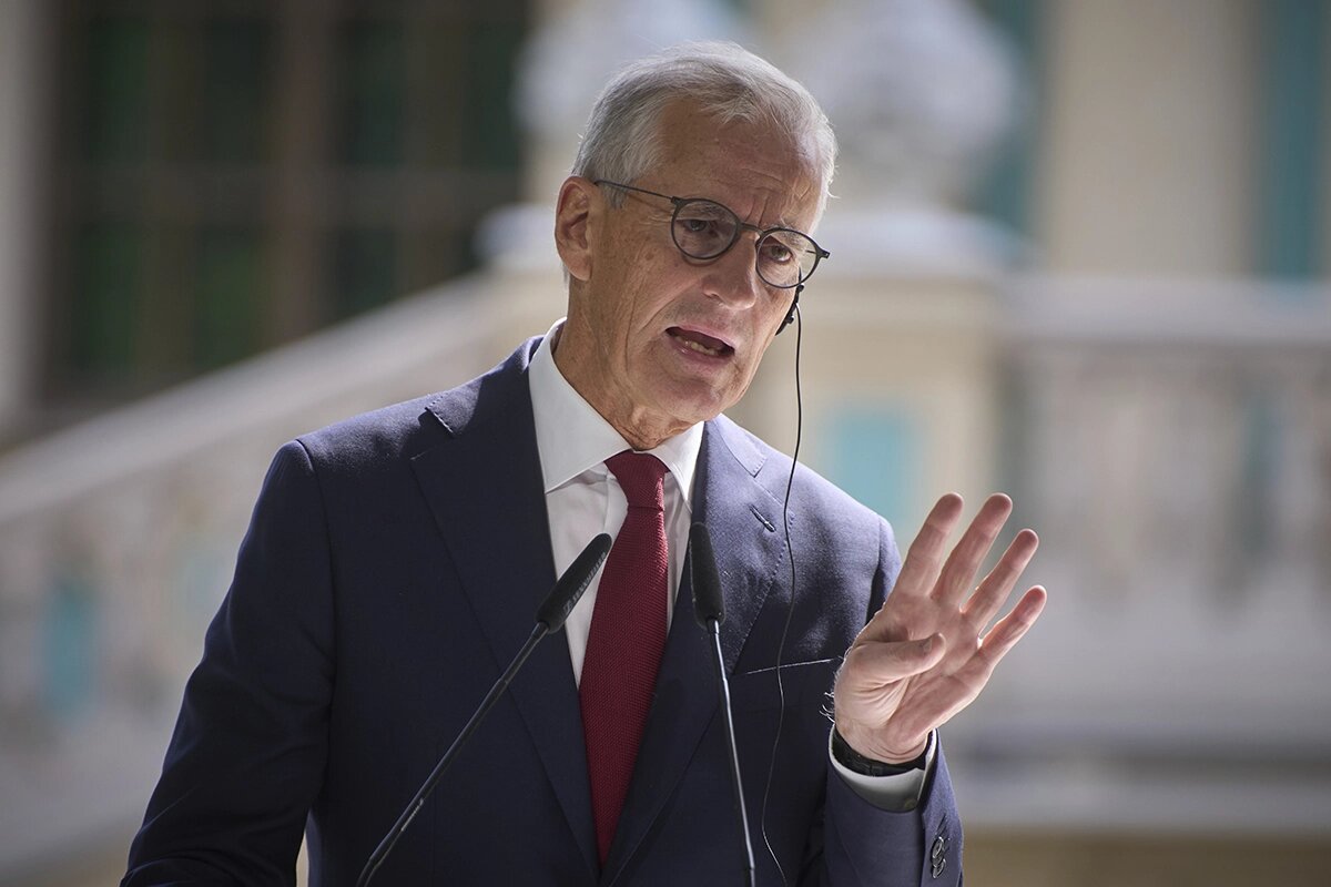   Премьер-министр Норвегии Йонас Гар Стёре 
Efrem Lukatsky / AP