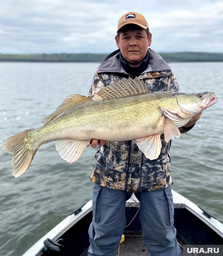     Сергей Гимадеев и его улов паблик «Банда РПК Рыбалка в Пермском крае», vk.com