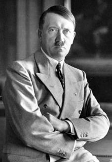 Адольф Гитлер в 1933 году