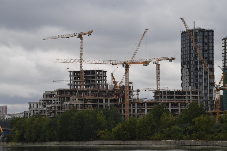    В Новосибирской области с начала года ввели в эксплуатацию более 1,5 млн квадратных метров жилья. Михаил ФРОЛОВ