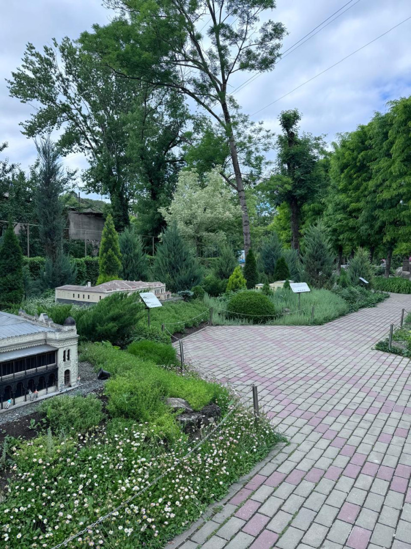 Бахчисарайский парк миниатюр, фото ис официального сайта