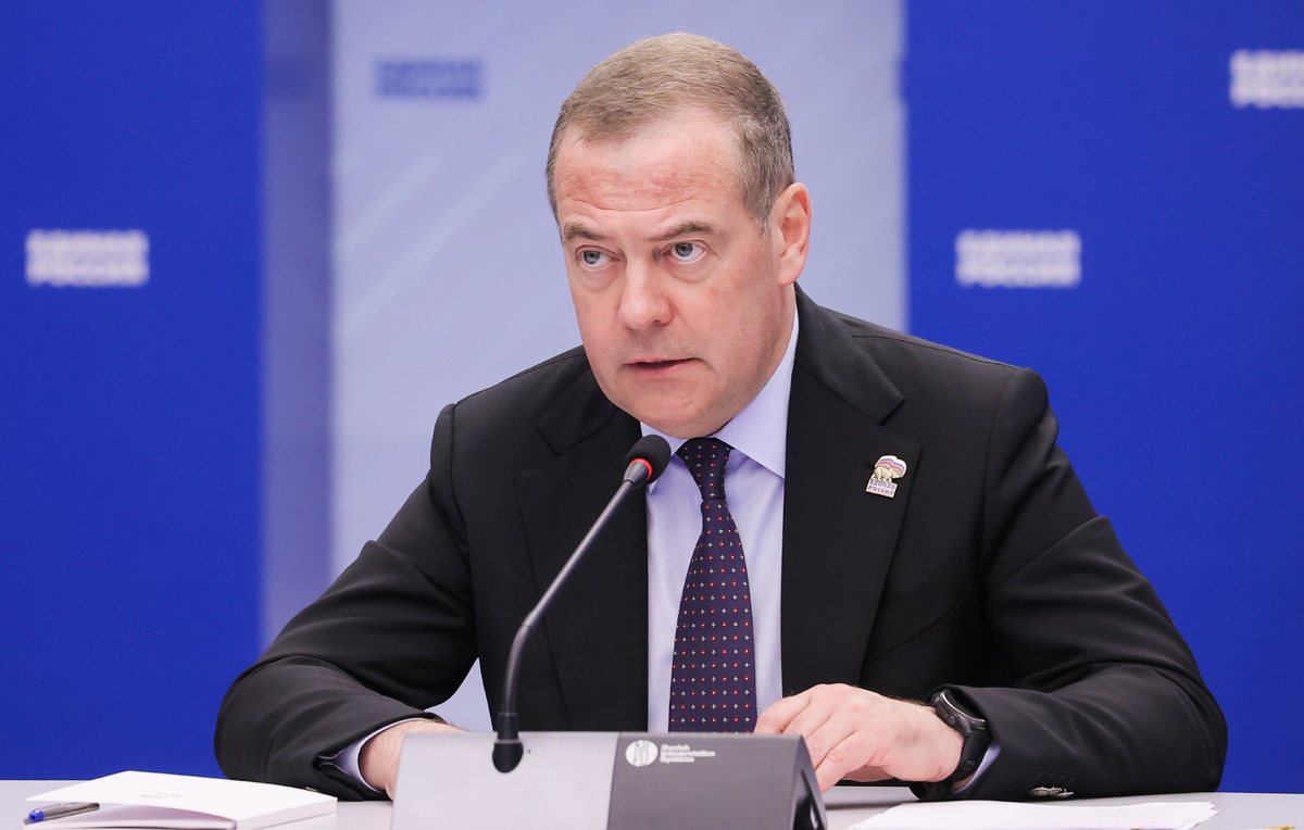    Заместитель председателя Совета безопасности РФ, председатель "Единой России" Дмитрий Медведев  Екатерина Штукина/POOL/ТАСС