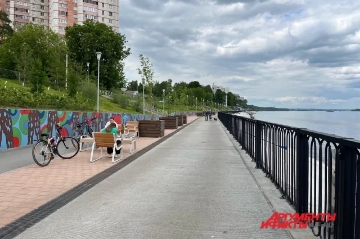    Жителей Перми напугала авиационная техника, кружившая над Закамском