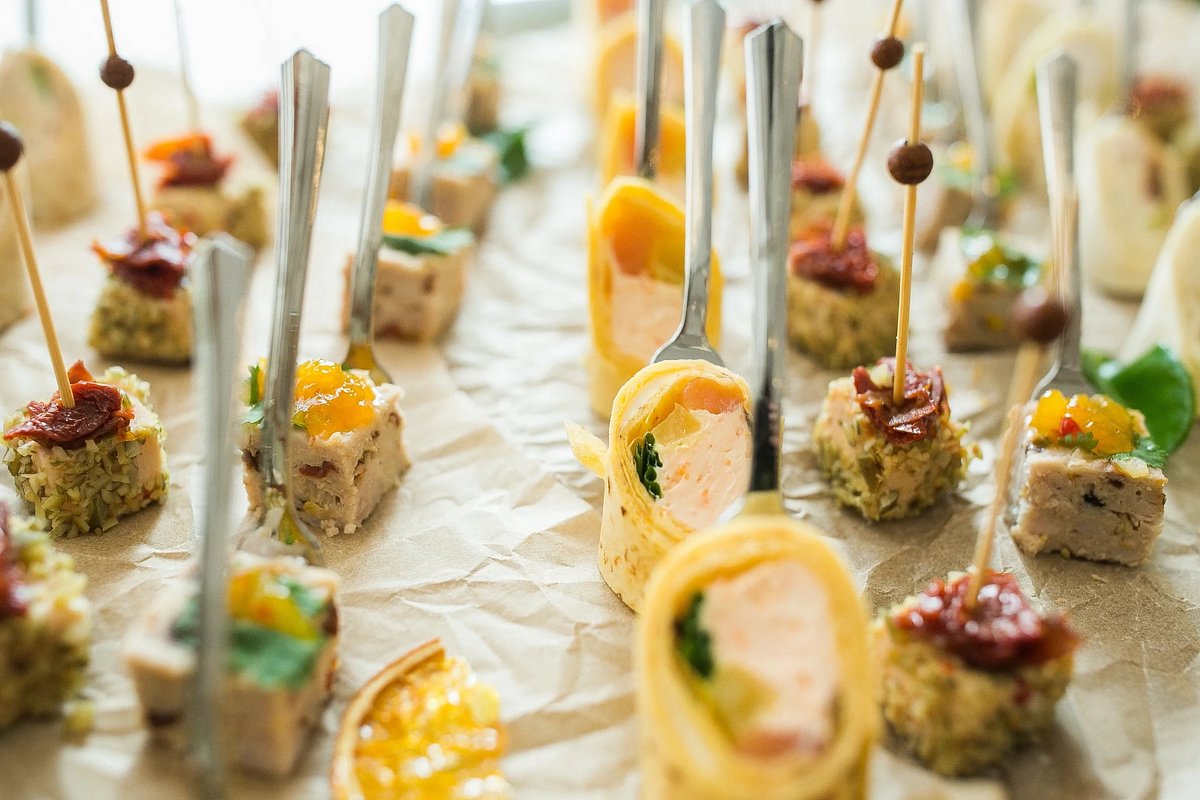 Фуршетное меню с доставкой - shop.m-catering.ru