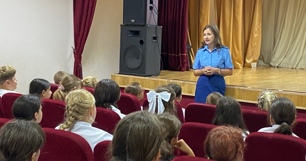 В МКУ ДК Калининского сельского поселения прошло мероприятие ко Дню солидарности в борьбе с терроризмом