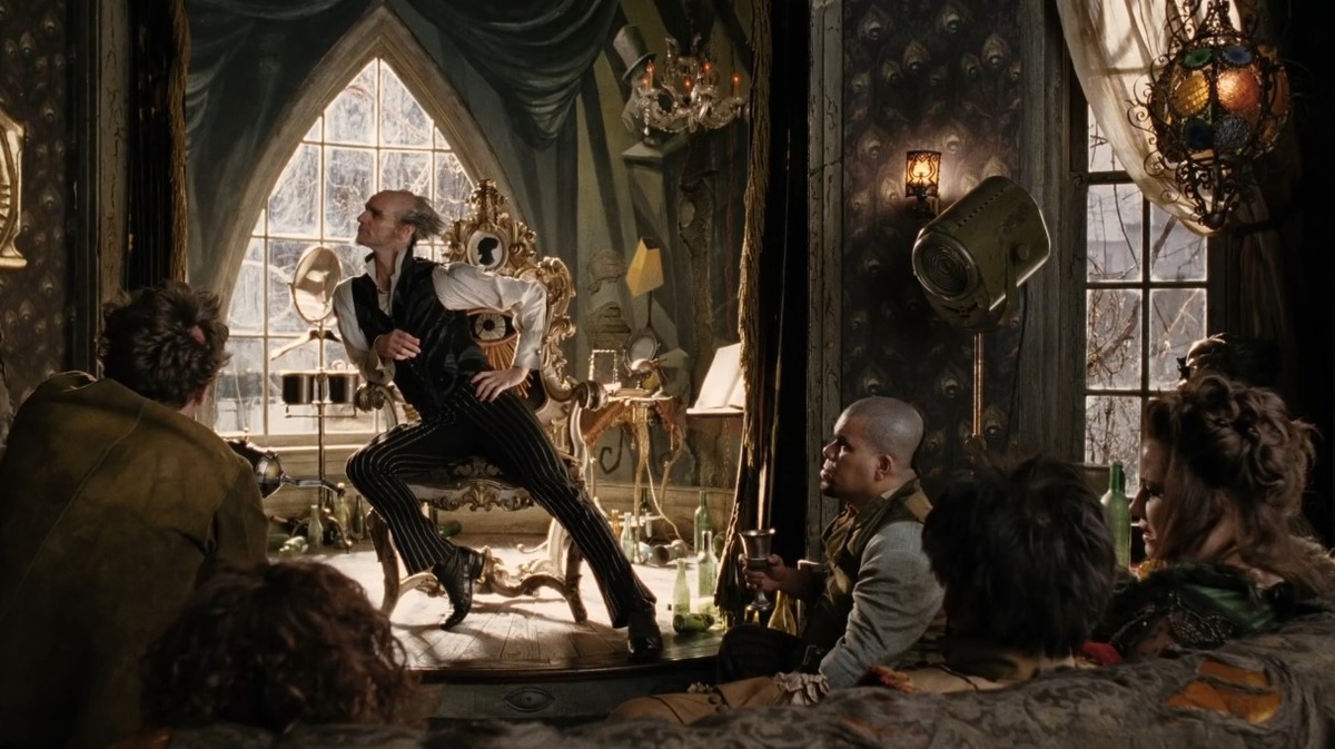 - Кто же будет играть прекраснейшего из графов на всём свете? кадр из фильма "Лемони Сникет: 33 несчастья"